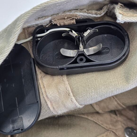 L.L. Bean Khaki LED Lighted Hat Hands-Free Cap Outdoor Fishing Hiking - Picture 10 of 10